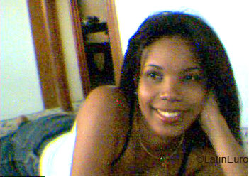 Date this nice looking Any Country girl Yohanny from  N2524