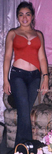 Date this pretty Honduras girl Livan from Tegucigalpa N3104