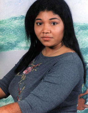 Date this tall Honduras girl Daysi from San Pedro Sula N3402