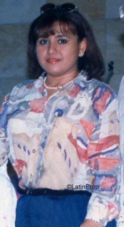 Date this voluptuous Honduras girl Carlota from San Pedro Sula N3532