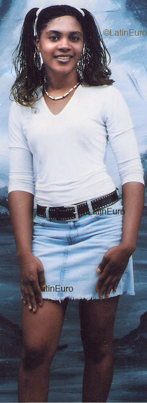 Date this good-looking Any Country girl Louisina from  N355