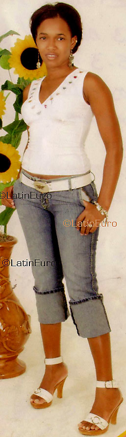 Date this passionate Any Country girl Carolina from  N813