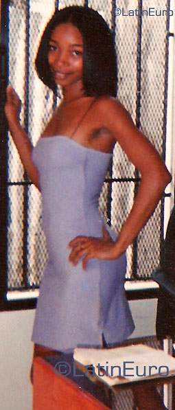 Date this beautiful Any Country girl Yohani from  N862