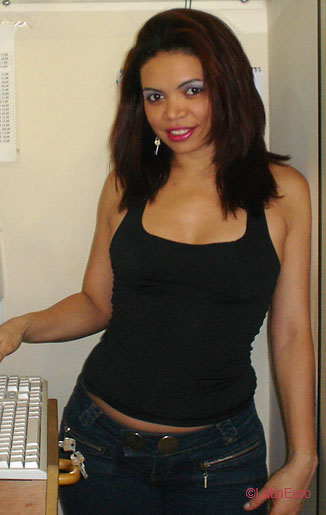 Date this passionate Brazil girl Fran from RIO DE JANEIRO B6479