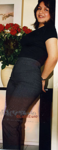 Date this happy Brazil girl Mara from  B6795