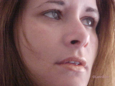 Date this lovely Brazil girl Kelly from SAO PAULO B8326