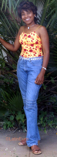 Date this young Any Country girl Belkys from  N3715