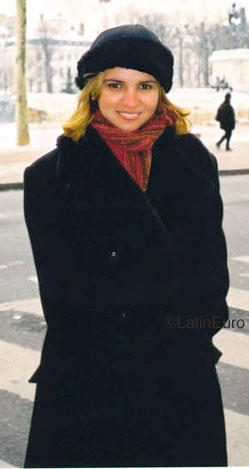 Date this fun Brazil girl Vilma from FORTALEZA B9359