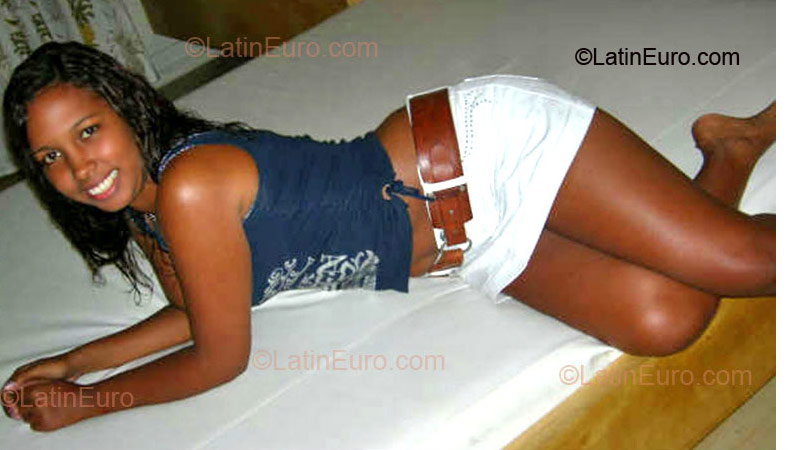 Date this passionate Brazil girl Tania from Sao Goncalo BR57