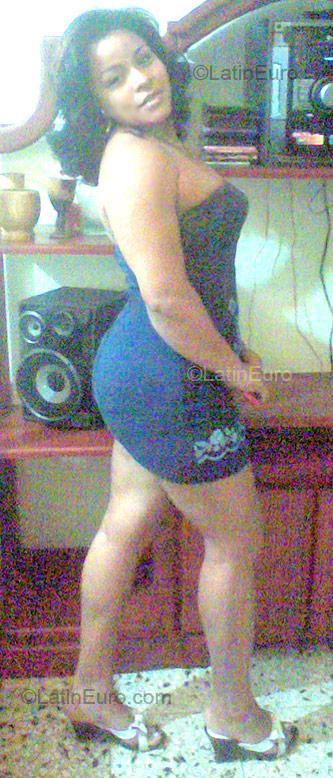 Date this hot Dominican Republic girl Rocio from Santo Domingo Este DO47