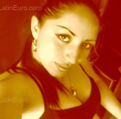 Date this hot Colombia girl Andrea Viviana from Bogota CO71