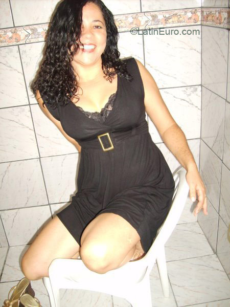 Date this charming Brazil girl Angelita from Itabuna BR89