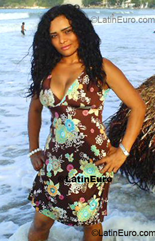 Date this passionate Brazil girl Marta from Natal BR133