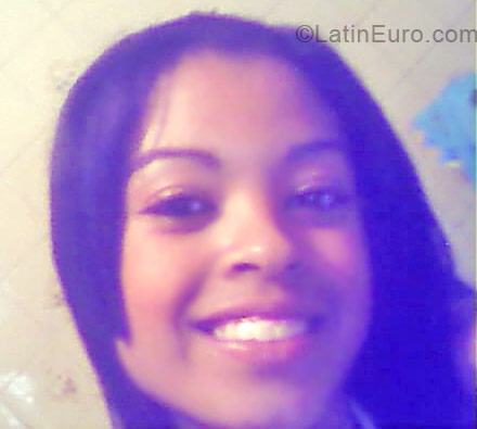 Date this sensual Brazil girl Karolina from Sao Paulo BR153