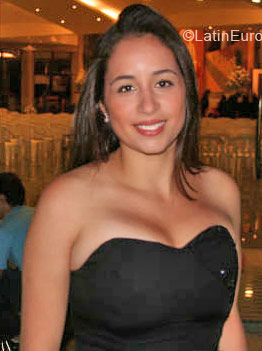 Date this foxy Brazil girl Tathiana from Sao Paulo BR154