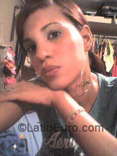 Date this beautiful Dominican Republic girl Cesarina from Dajabon DO206