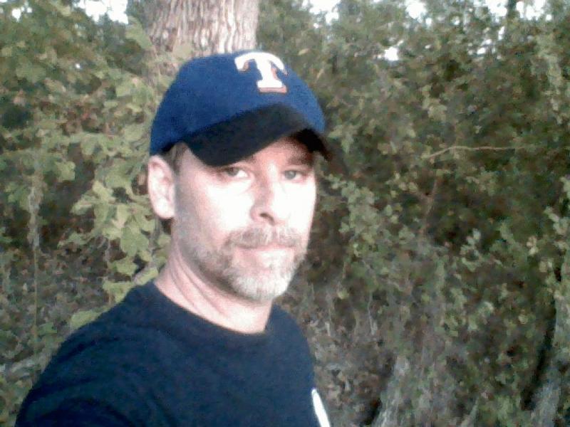 Date this georgeous Brazil man Jon from Austin BR304