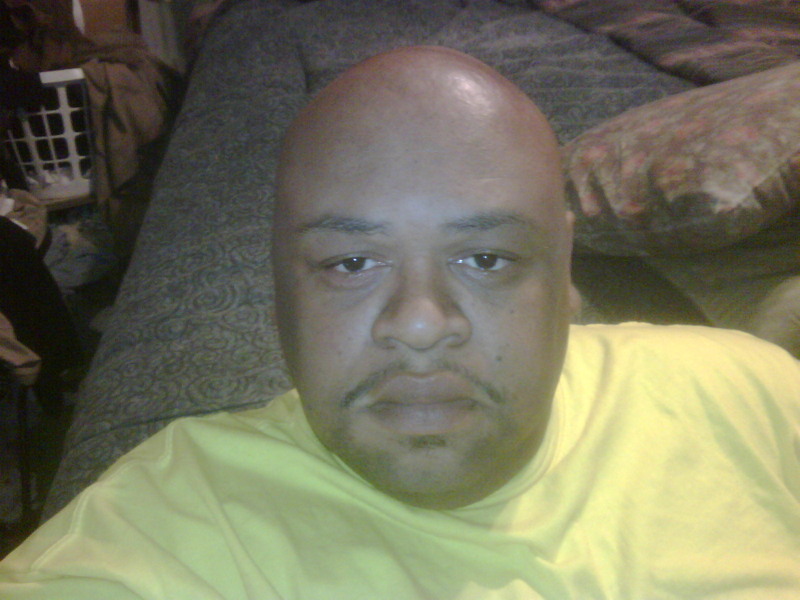 Date this attractive United States man Reddman from Gadsden DO225