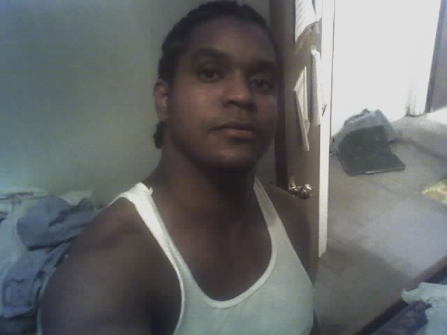 Date this georgeous United States man Rodrick from Montgomery US707