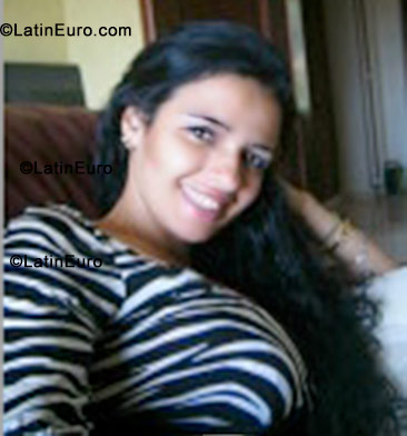 Date this young Brazil girl Carla Graciela from Rio De Janeiro BR544