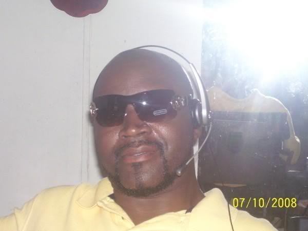 Date this lovely United States man Sivart from Orlando US1187