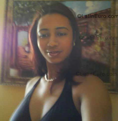 Date this voluptuous Dominican Republic girl Vanessa from  DO504