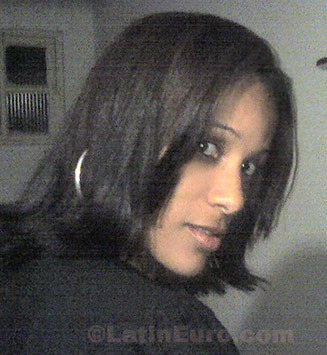 Date this georgeous Brazil girl Camila from Rio De Janeiro BR710