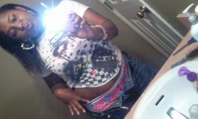 Date this sultry United States girl Mika from Panama City US1542