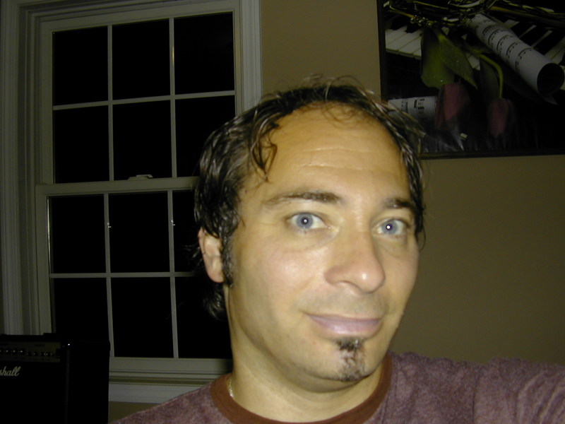 Date this athletic United States man Andy from Hartford US1544