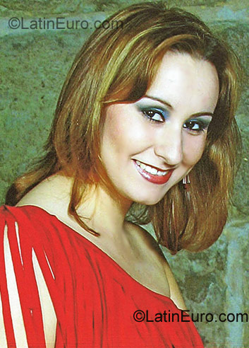 Date this pretty Brazil girl Daiane from Caxias Do Sul BR882