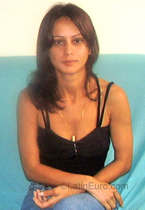 Date this sultry Brazil girl Cleusa from Avare BR913