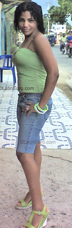 Date this delightful Dominican Republic girl Maria from San Pedro De Macoris DO688