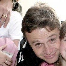 Date this tall Brazil man Cesar from Curitiba BR988