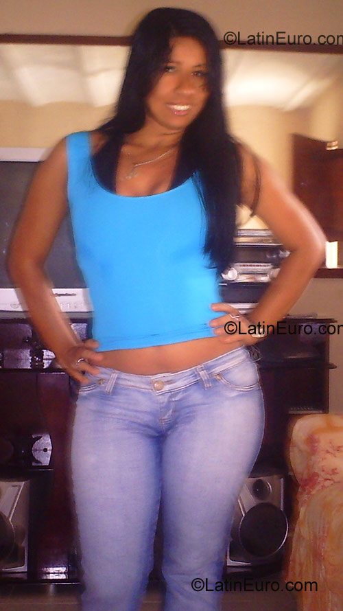 Date this good-looking Brazil girl Ana maria from Paulista BR1020