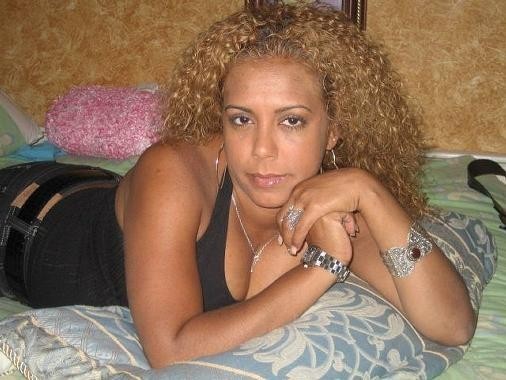 Date this exotic Dominican Republic girl Karen from Santiago DO832