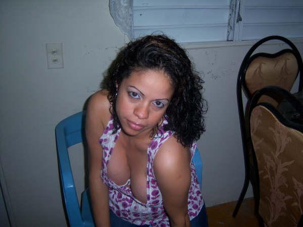 Date this good-looking Dominican Republic girl FRANCES1 from Santiago DO853