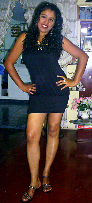 Date this tall Peru girl Tessy Rosemarie from Lima , 31 PE87