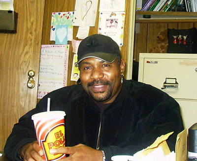 Date this athletic United States man JACKIE from LOS ANGELES BR1138