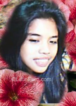 Date this charming Philippines girl Maricel from Cebu City PH47