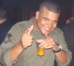 Date this foxy United States man ElDELtuyo from Hollywood US2738
