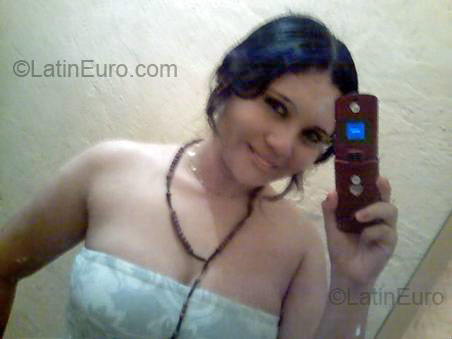 Date this nice looking Mexico girl Isis Del Carmen from Salina Cruz MX56