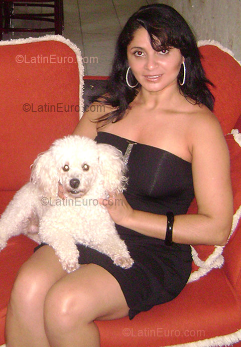 Date this sensual Brazil girl Cicera from Lajedo BR1324
