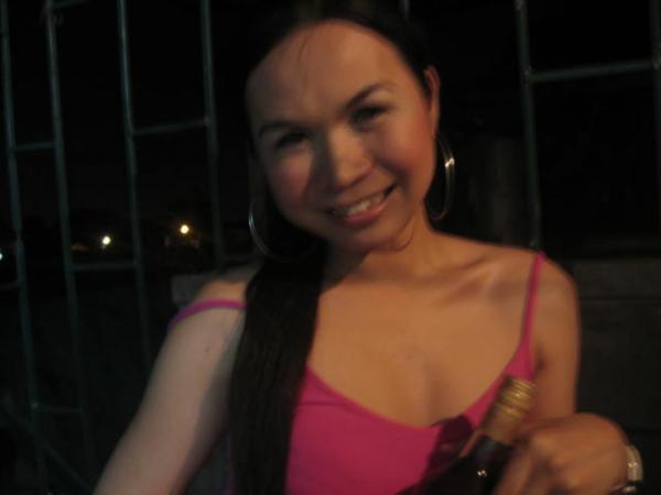 Date this athletic Philippines girl Preciousmitch26 from Las PiÃ±as PH165