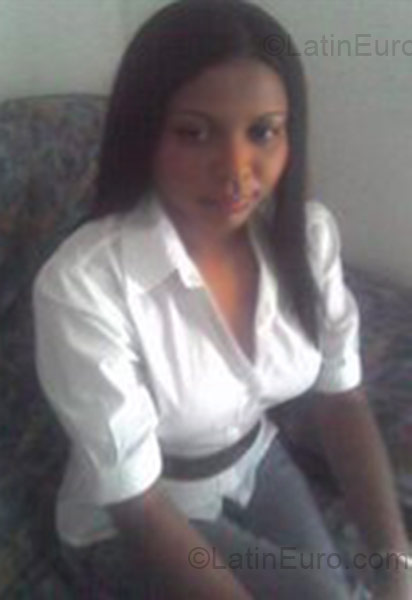 Date this athletic Brazil girl Sandra Francisca from Sao Luis BR1435