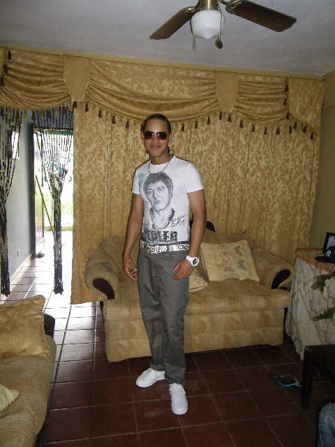 Date this passionate Dominican Republic man Yansell from Santiago DO1237