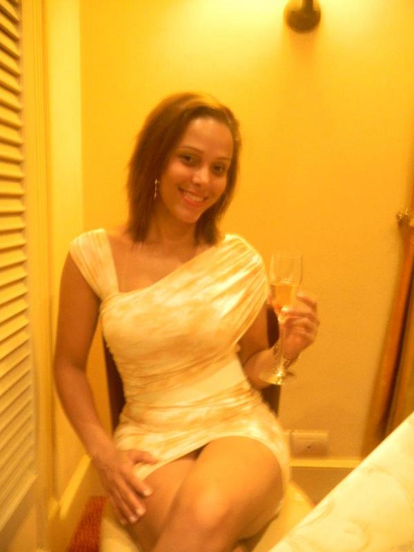 Date this lovely Brazil girl BR1748 from Rio De Janeiro BR1748