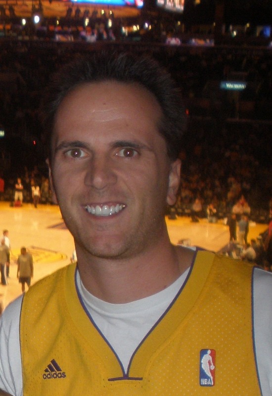 Date this good-looking United States man John28 from Newport US4042