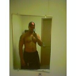 Date this foxy United States man Handsome1122 from Cleveland US4327