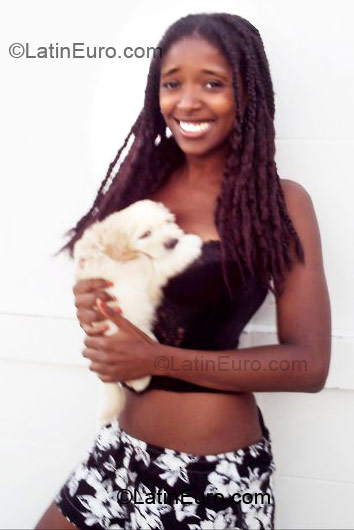 Date this passionate Brazil girl Paula from Rio de Janeiro BR1894