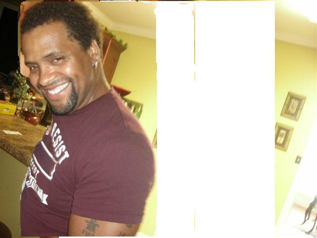 Date this fun United States man Sagrado from San Antonio US4666